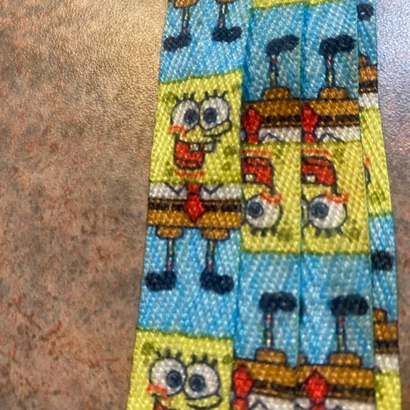 SpongeBob and Blue Flame Patterned Shoelaces - Picture 2 of 5